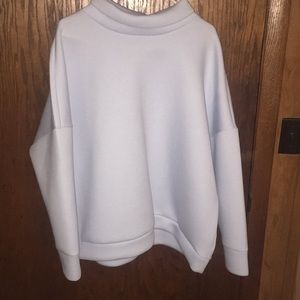 Over size sweater